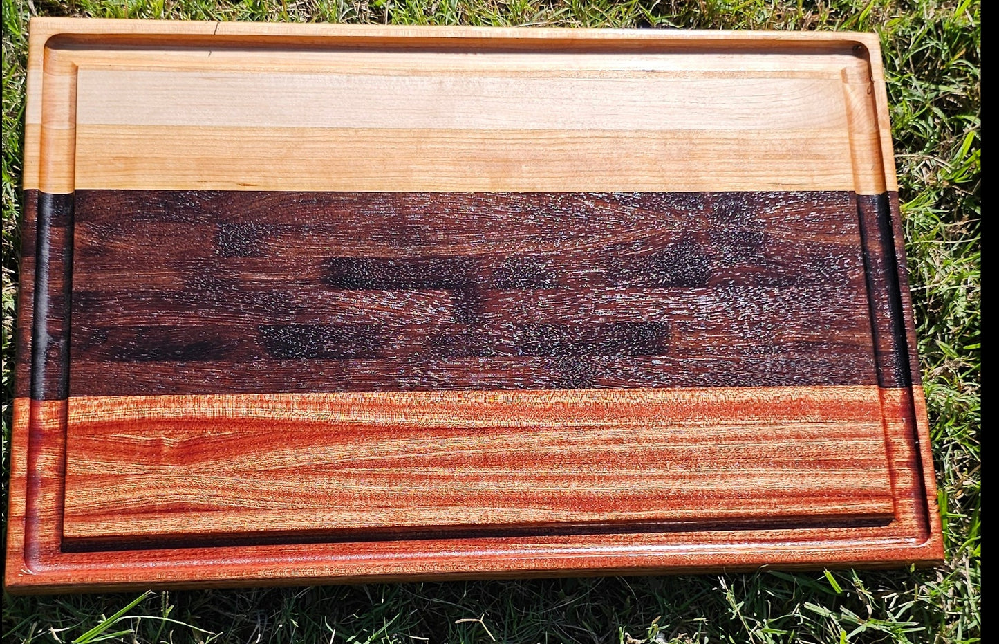 Cutting Board - Hard Mapple and Peruvian Walnut