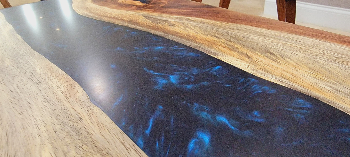 Blue Moon - Coffee River Table