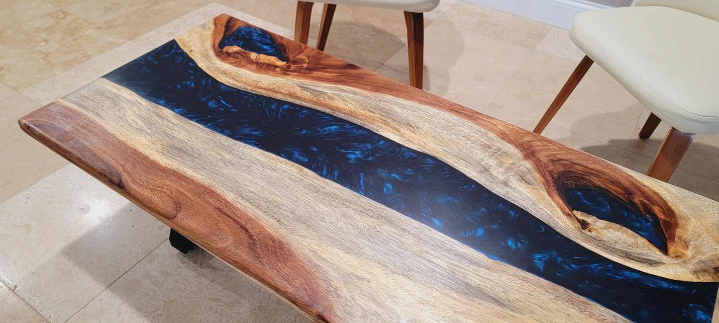 Blue Moon - Coffee River Table